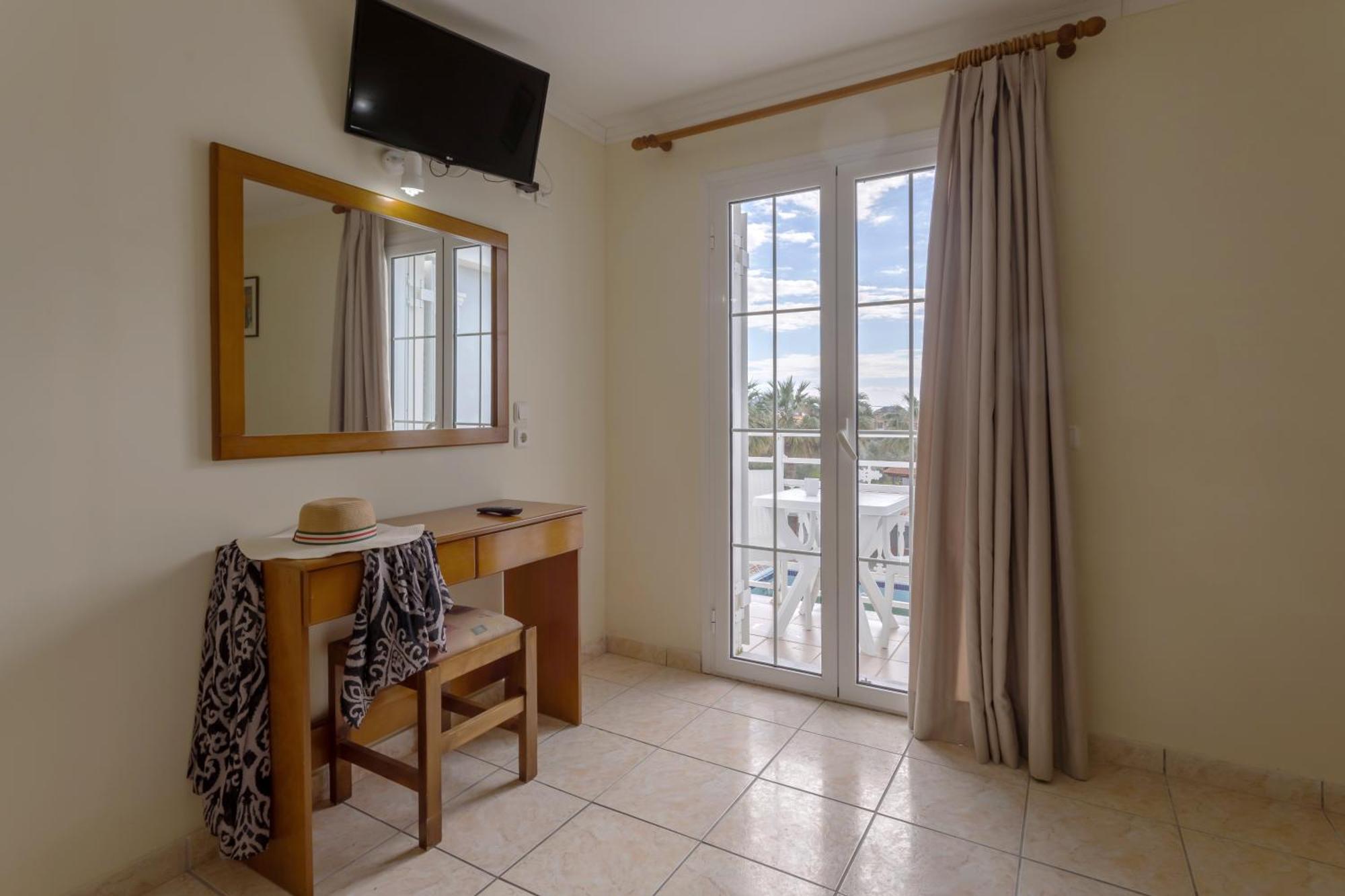 Laganas Holidays Hotel Bagian luar foto