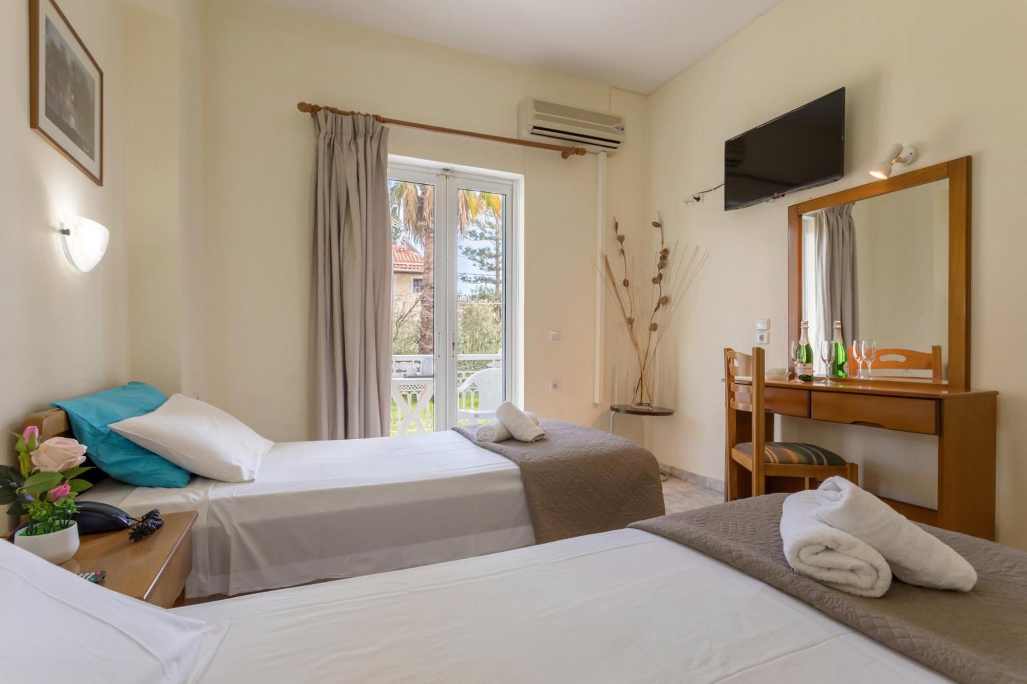 Laganas Holidays Hotel Bagian luar foto
